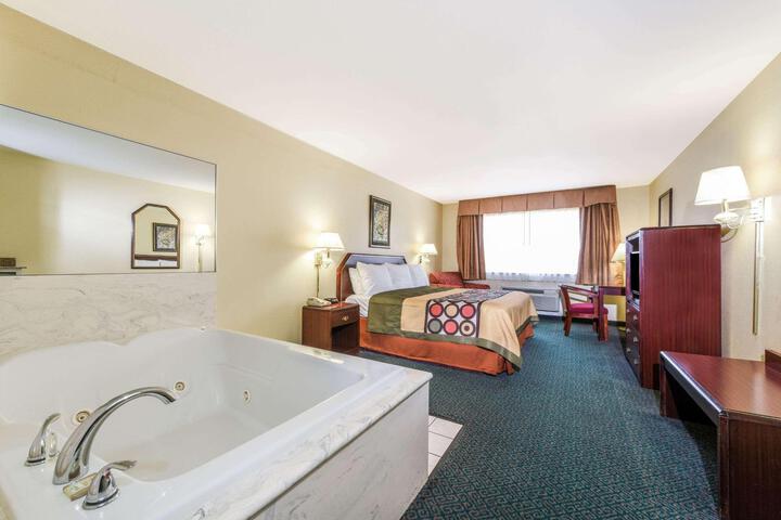 1 King Bed (1 of 9)