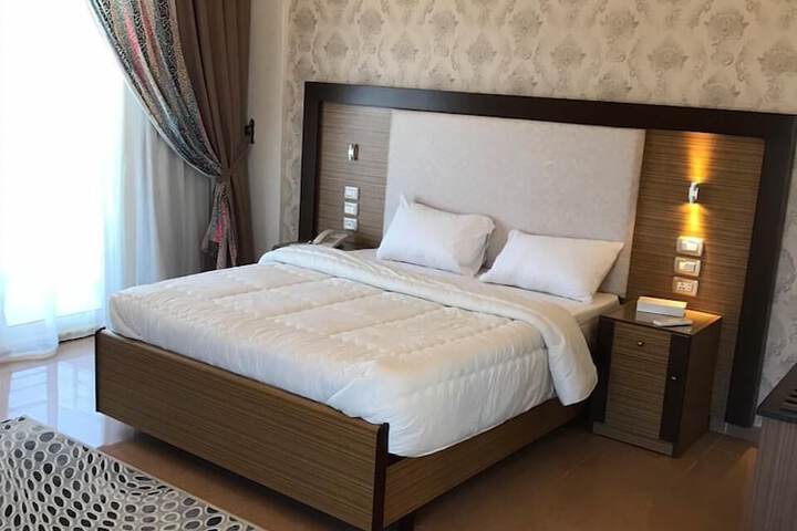 Room 3 of 46