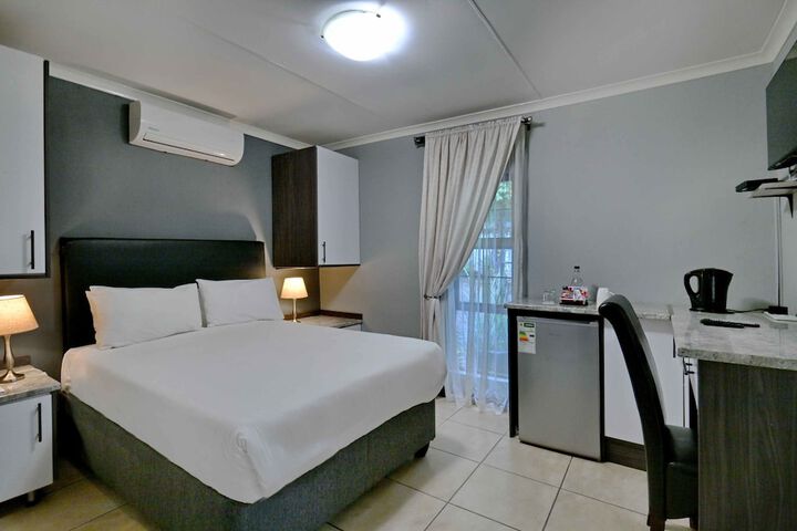 Room 21 of 69