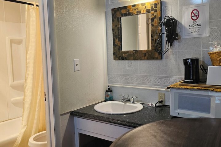 Room 26 of 30