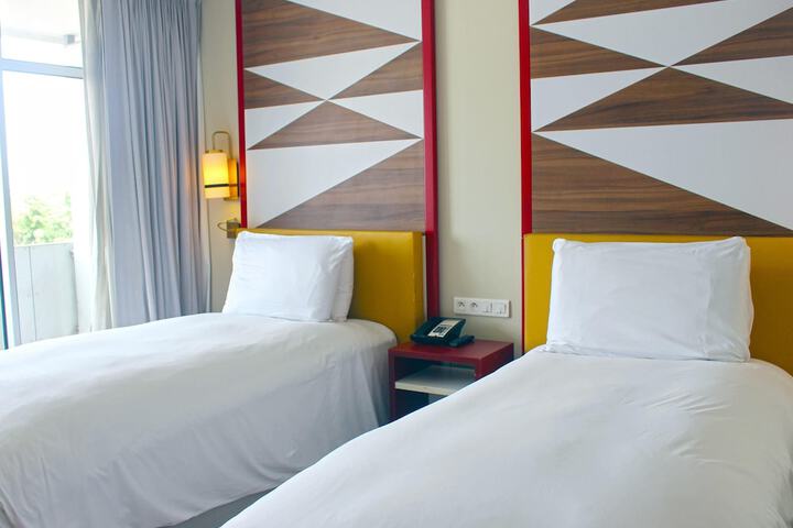 Room 29 of 175