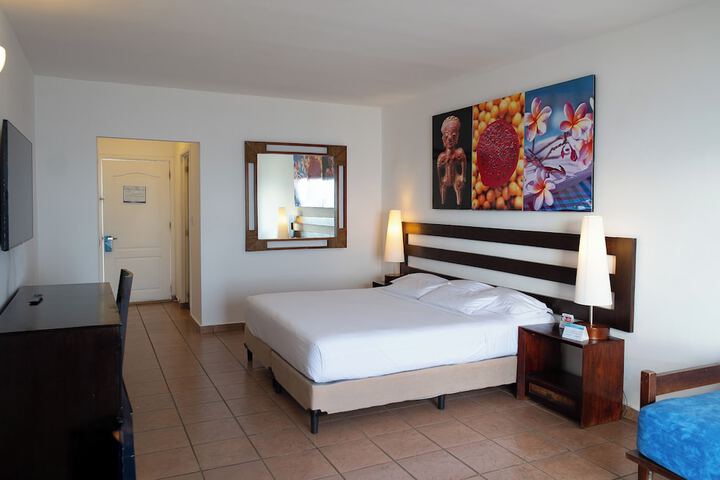 Room 14 of 130