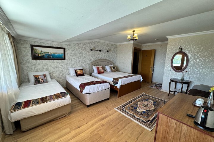 Room 14 of 82