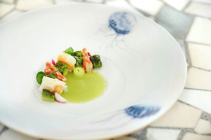 Dining 88 of 118