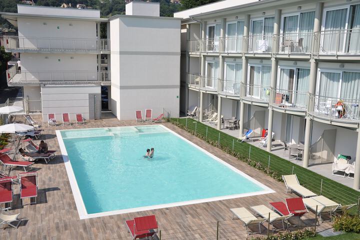 Pool 35 of 63