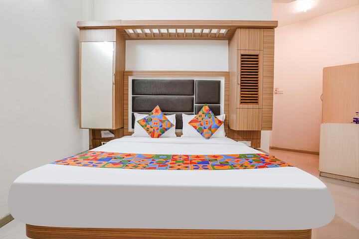 Room 19 of 27