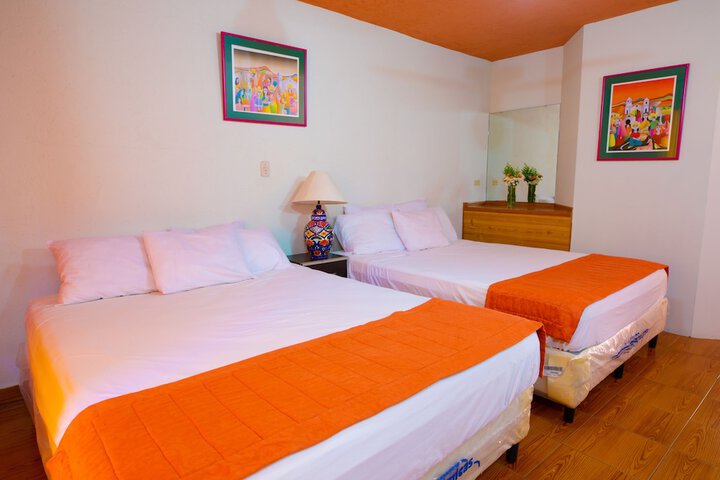 Room 4 of 42