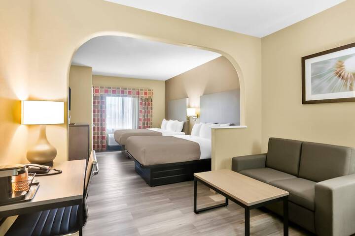 Room 40 of 73