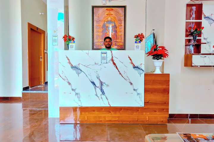 Hotel Awadh Star Palace