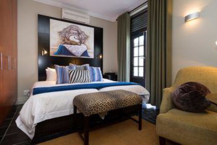 Room 20 of 66