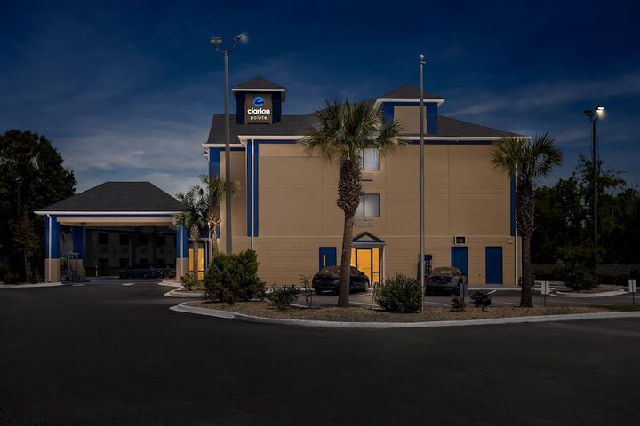 Hotel 56 of 57