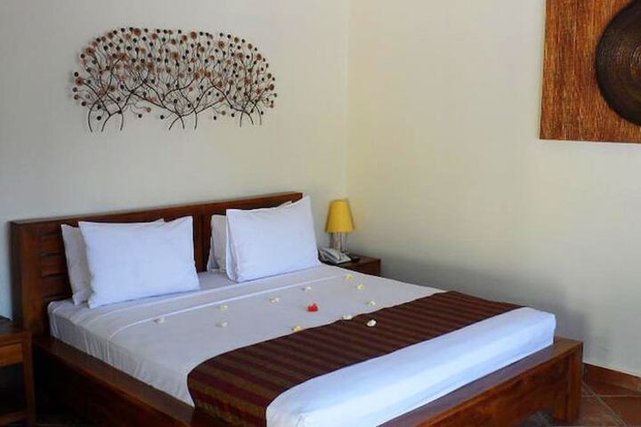 Room 4 of 57