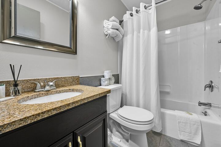 Bathroom Interior Photo