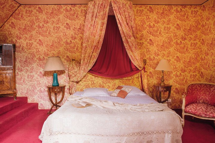 Room 14 of 49