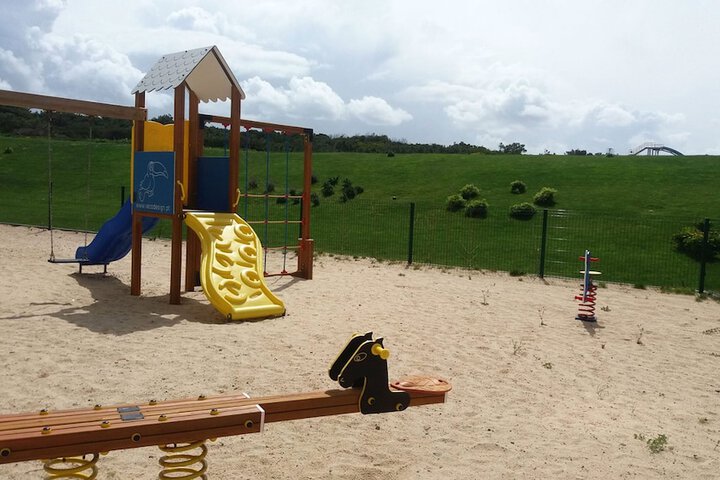 Childrens Activities 70 of 128
