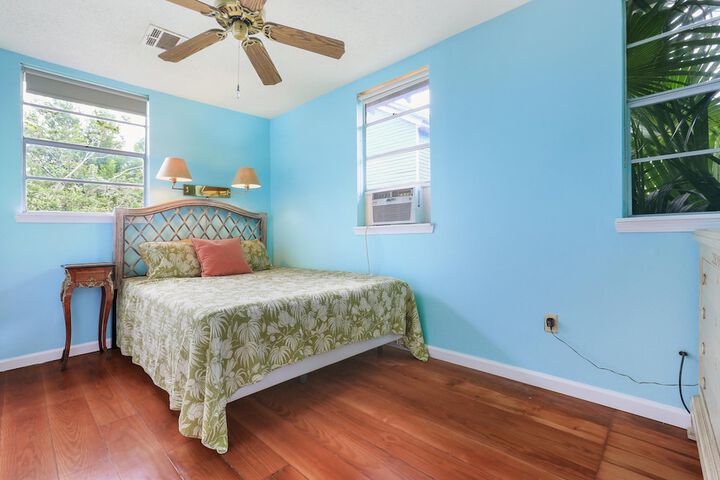 Room 5 of 36