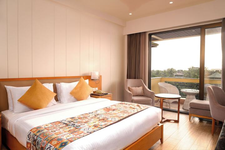 Room 30 of 118