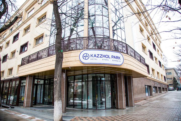 Kazzhol Park Hotel