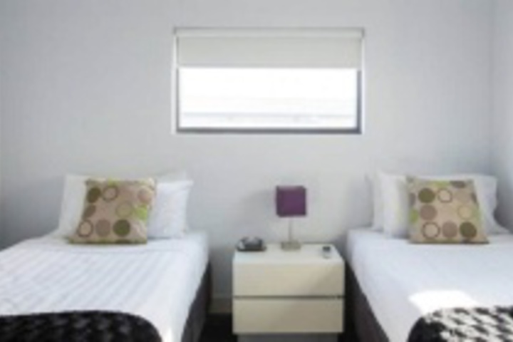 Room 115 of 288