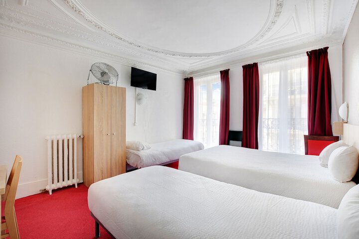 Room 10 of 49