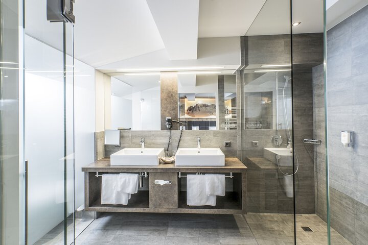 Bathroom Interior Photo
