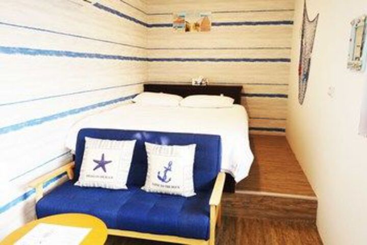 Room 48 of 64