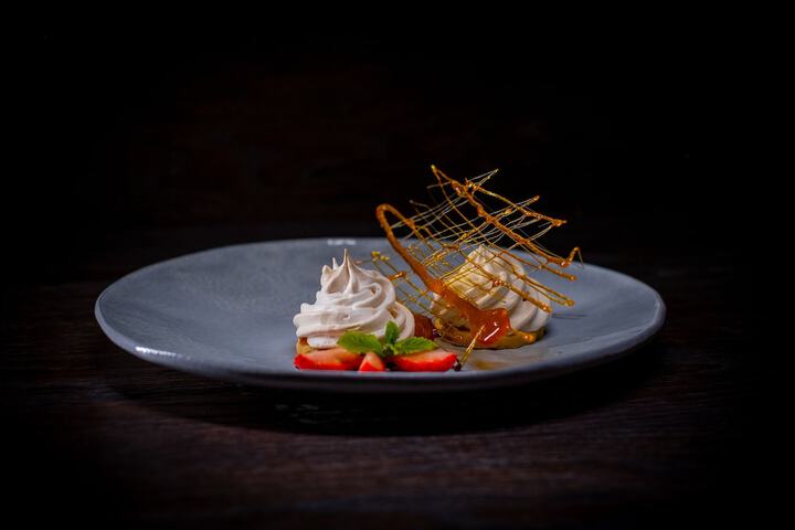 Dining 41 of 71