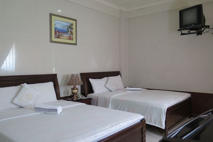 Room 12 of 58