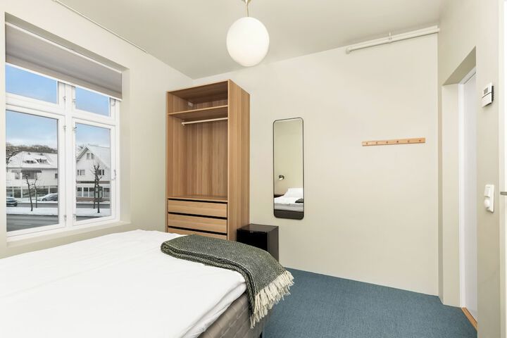 Room 6 of 57