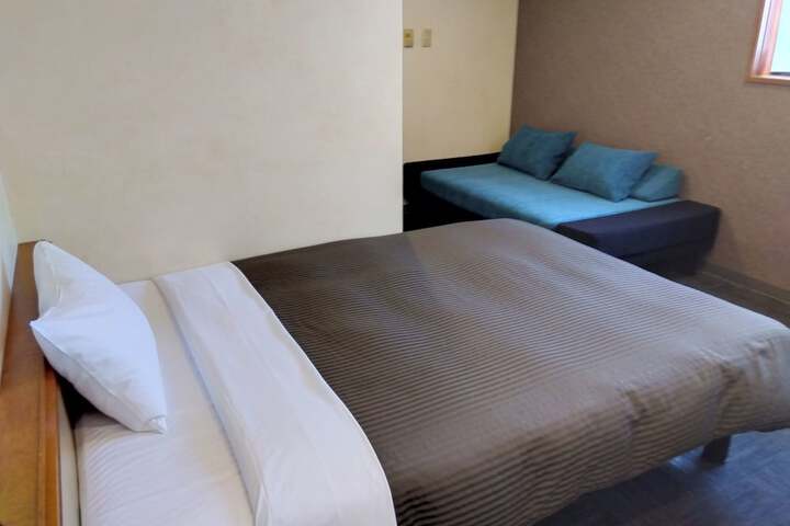 Room 16 of 55