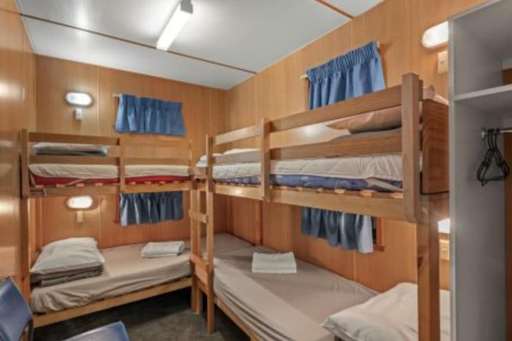 Room 15 of 47