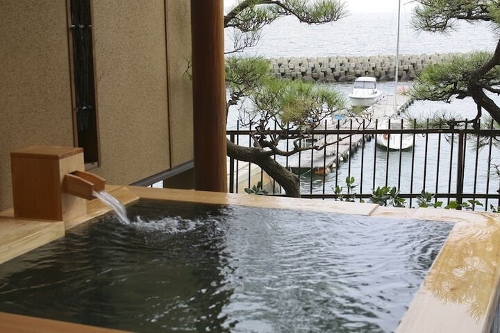 Bath Interior