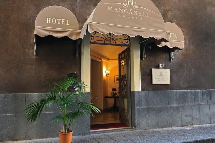 Hotel 40 of 42