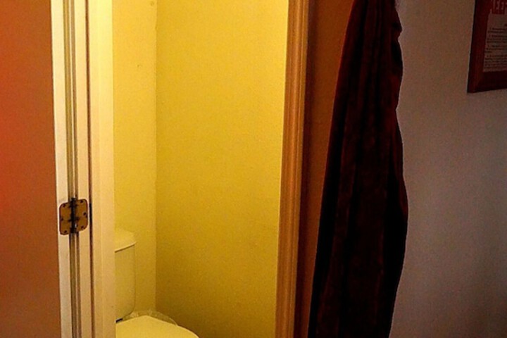 Room 21 of 69
