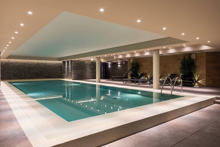 Pool 43 of 116
