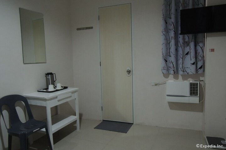 Room 32 of 58