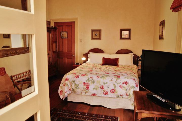 Room 12 of 56