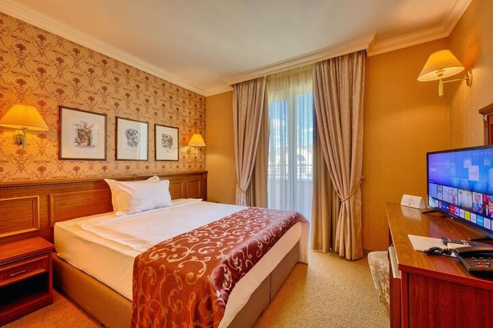 Room 14 of 55