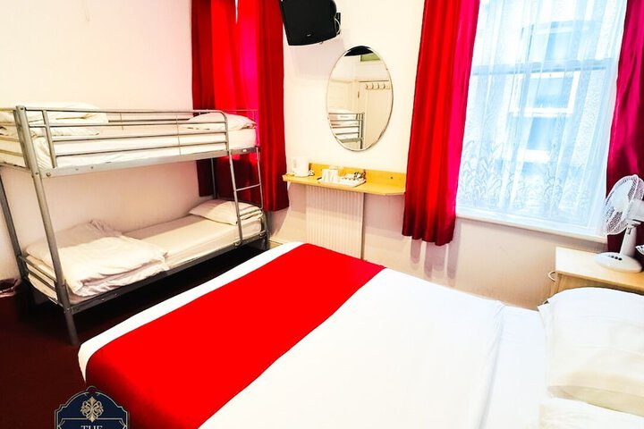 Room 2 of 49