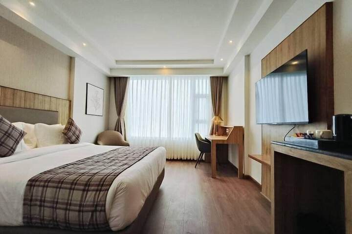 Room 4 of 47