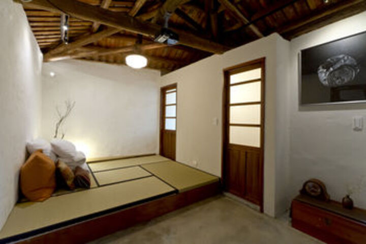 Room 41 of 60