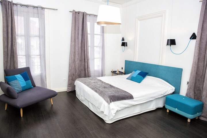 Room 8 of 51