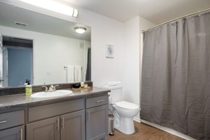 Room 16 of 187