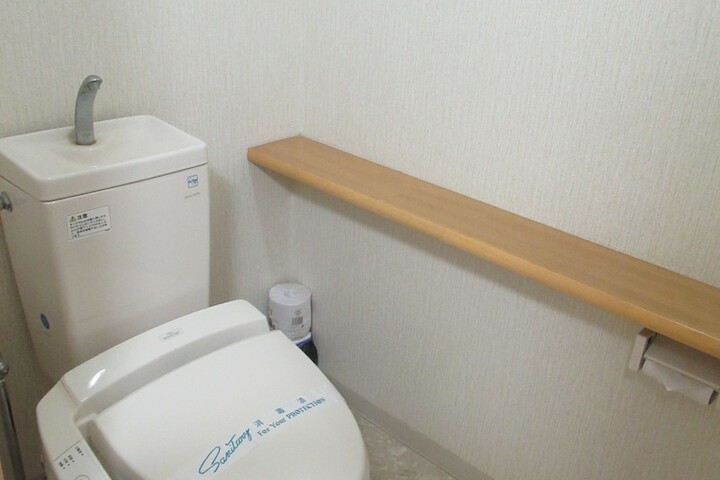 Room 12 of 51