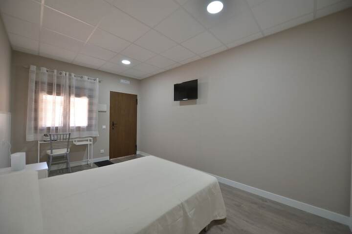 Room 10 of 10