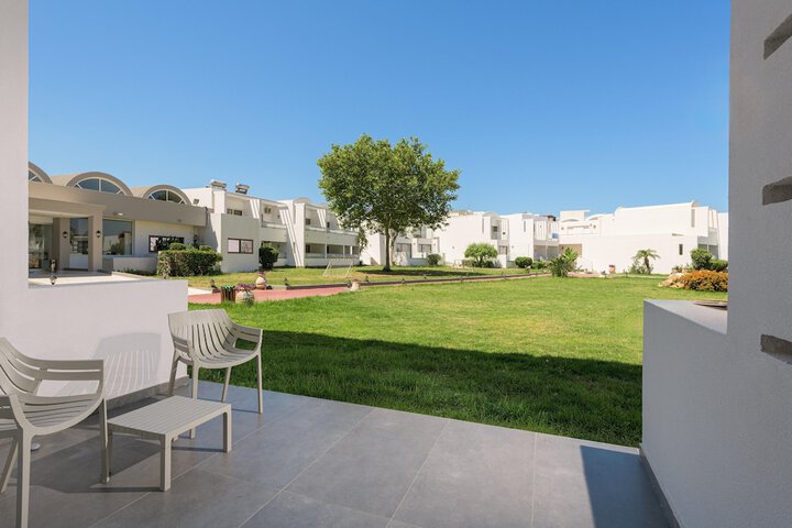 Terrace/Patio 149 of 154