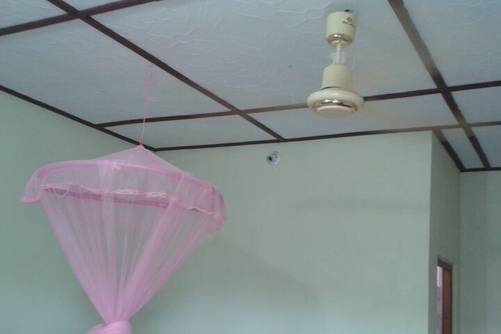 Room 29 of 75