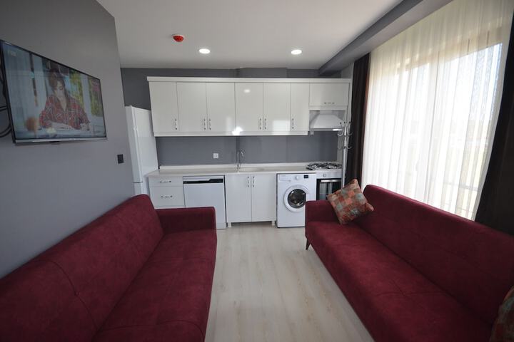 Room 12 of 27