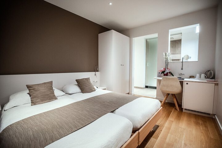 Room 21 of 57