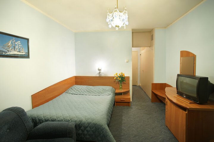 Room 32 of 120